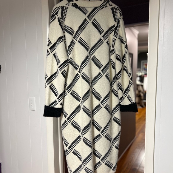 Joseph Ribkoff jacket - Picture 2 of 2